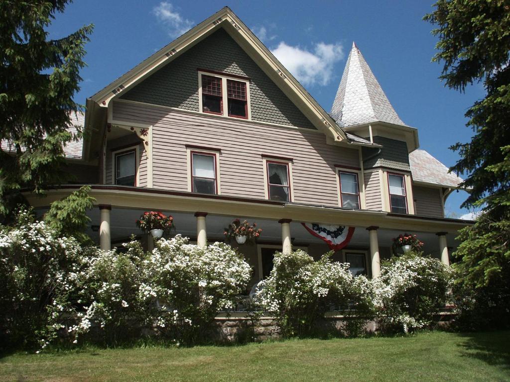 Bed & Breakfast Mountain 3*